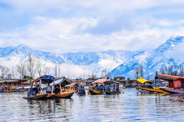Dal Lake with houseboats in Srinagar