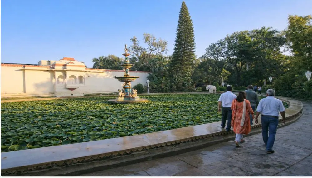 Saheliyon ki Bari Udaipur lotus pond and fountain view
